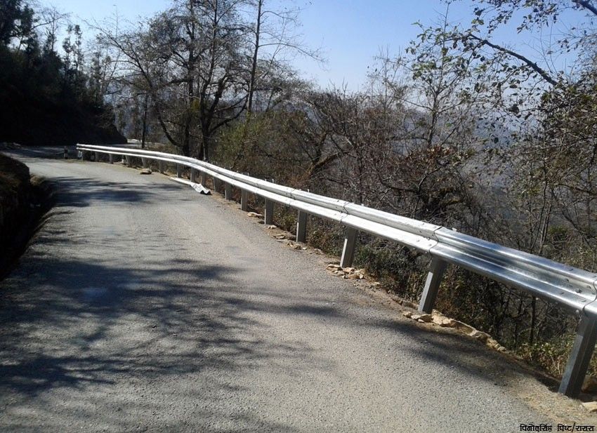 दुर्घटना न्यूनीकरण गर्न स्टिलबार 1 दुर्घटना न्यूनीकरण गर्न स्टिलबार
