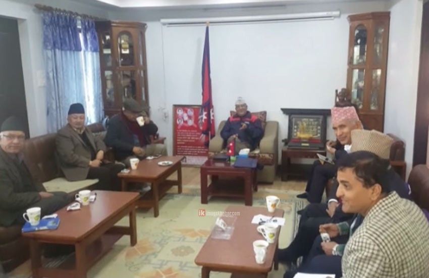 यस्तो छ ओली निवासमा बसेको एमाले स्थायी कमिटी बैठकका निर्णय 1 यस्तो छ ओली निवासमा बसेको एमाले स्थायी कमिटी बैठकका निर्णय