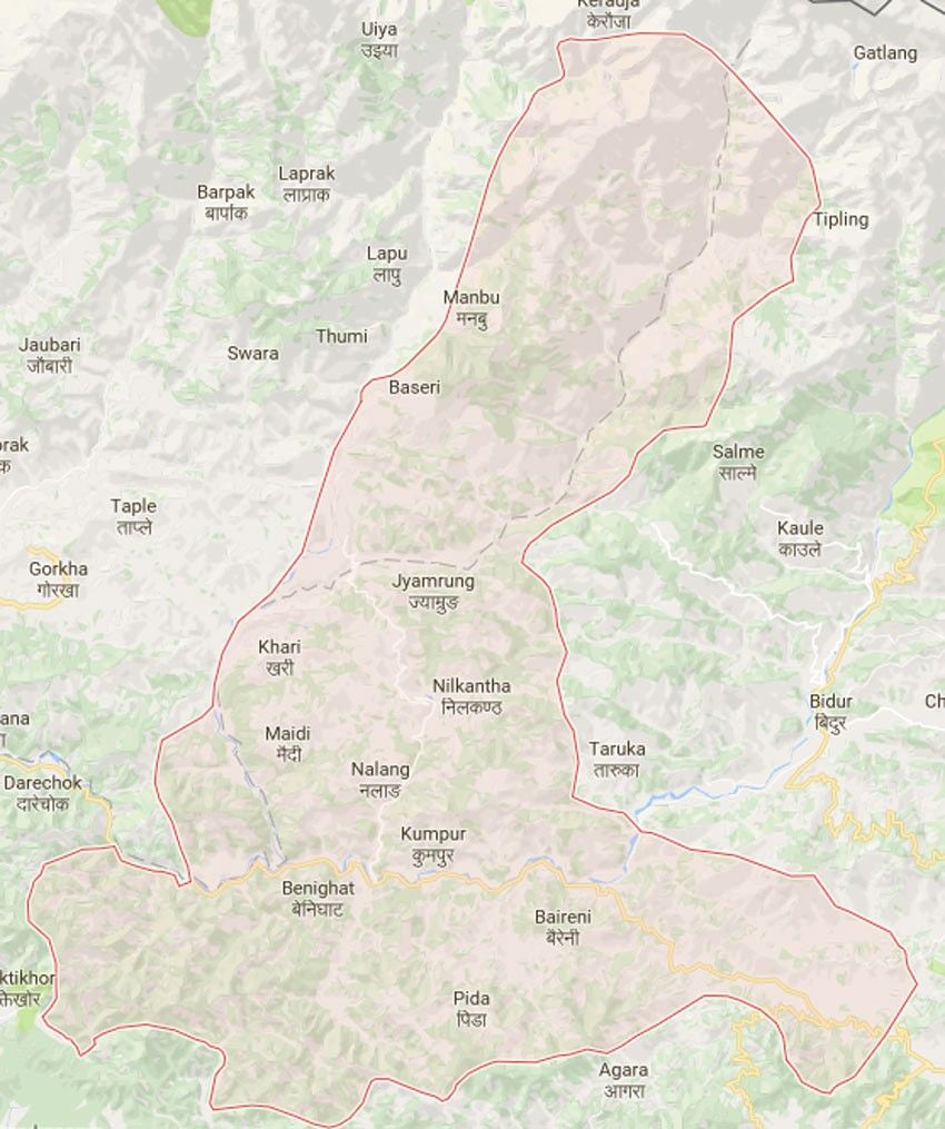 बस र ट्रक ठोक्किँदा ४१ यात्री घाइते, ६ को अवस्था गम्भीर 1 बस र ट्रक ठोक्किँदा ४१ यात्री घाइते, ६ को अवस्था गम्भीर