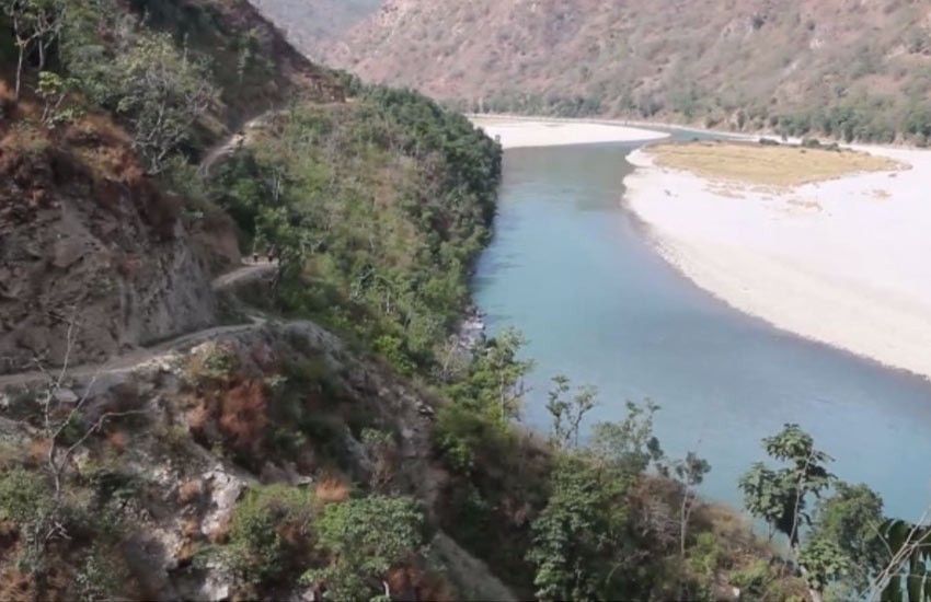 चीनसम्म जोडने तमोर करिडोर निर्माण धमाधम, पूर्वी पहाडबाट तराई झर्न सजिलो (भिडियो) 1 चीनसम्म जोडने तमोर करिडोर निर्माण धमाधम, पूर्वी पहाडबाट तराई झर्न सजिलो (भिडियो)