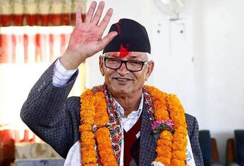 प्रदेश नम्बर ३ का मुख्यमन्त्री डोरमणि पौडेलले लिए सपथ 1 प्रदेश नम्बर ३ का मुख्यमन्त्री डोरमणि पौडेलले लिए सपथ