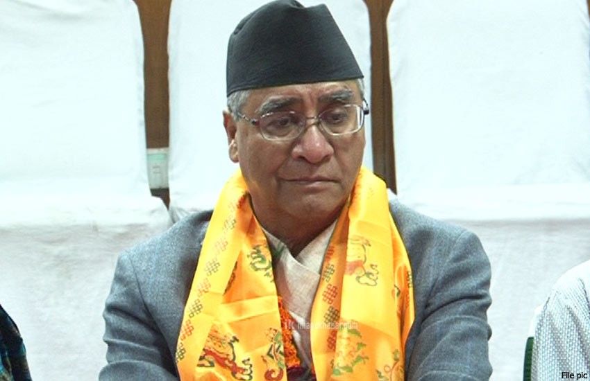 निवर्तमान प्रधानमन्त्री देउवा निजी निवास सर्दै 1 निवर्तमान प्रधानमन्त्री देउवा निजी निवास सर्दै