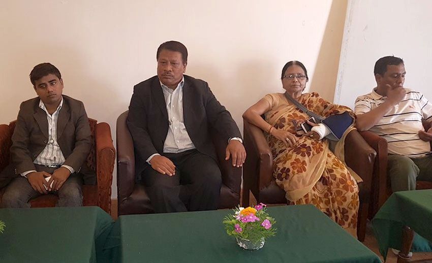 कुनै विशेष नेतालाई होइन कांग्रेसलाई जोगाउन लागि परेका छौं : नेता सिंह 1 कुनै विशेष नेतालाई होइन कांग्रेसलाई जोगाउन लागि परेका छौं : नेता सिंह