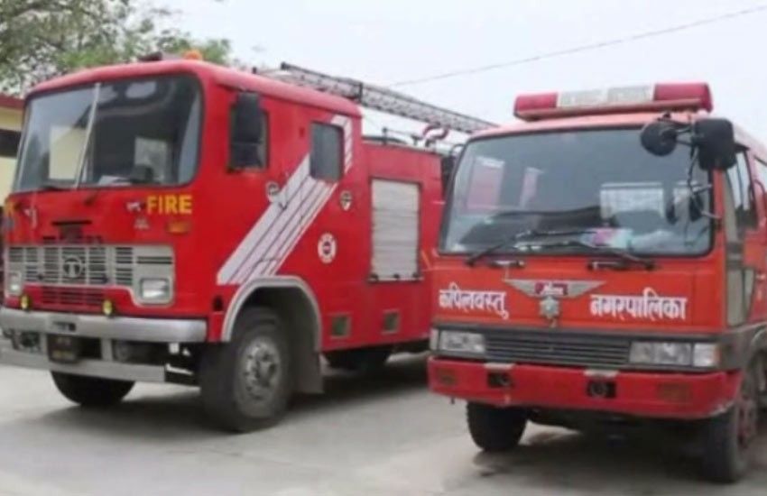 कपिलवस्तुका सात वटा स्थानीय तहमा दमकल नै छैनन, मागेरै काम चलाउँदै 1 कपिलवस्तुका सात वटा स्थानीय तहमा दमकल नै छैनन, मागेरै काम चलाउँदै