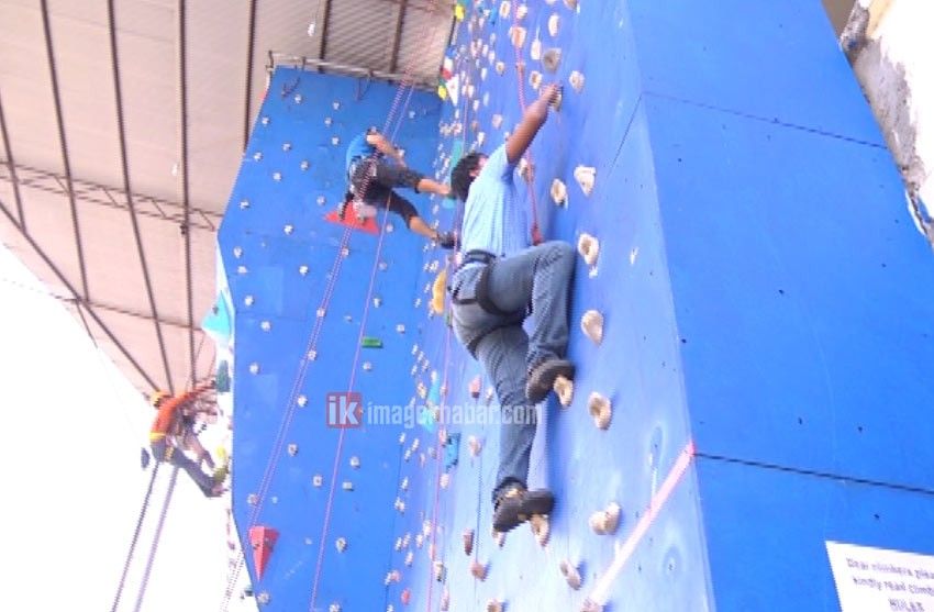 स्पोर्ट क्लाइम्बिङ प्रतियोगिताको तयारी पुरा, दुई विधामा प्रतियोगिता हुँदै 1 स्पोर्ट क्लाइम्बिङ प्रतियोगिताको तयारी पुरा, दुई विधामा प्रतियोगिता हुँदै