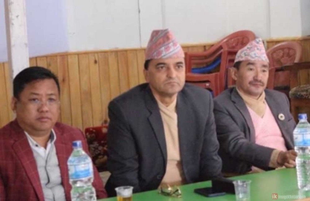विकास निर्माणको काममा लापरबाही : मन्त्री भट्टराई 1 विकास निर्माणको काममा लापरबाही : मन्त्री भट्टराई